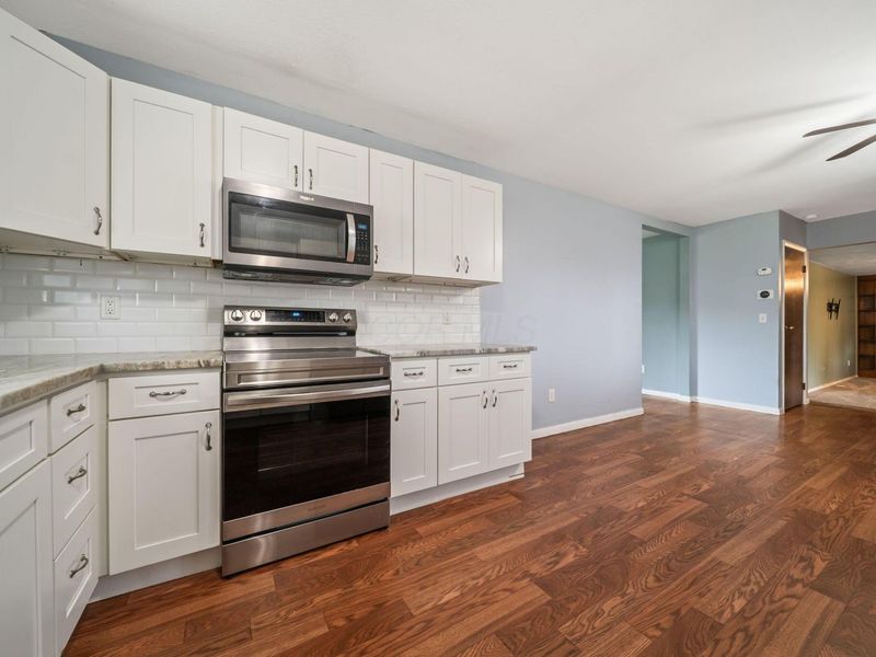 855 Loire Valley Circle, Marion, OH 43302 Photo 14