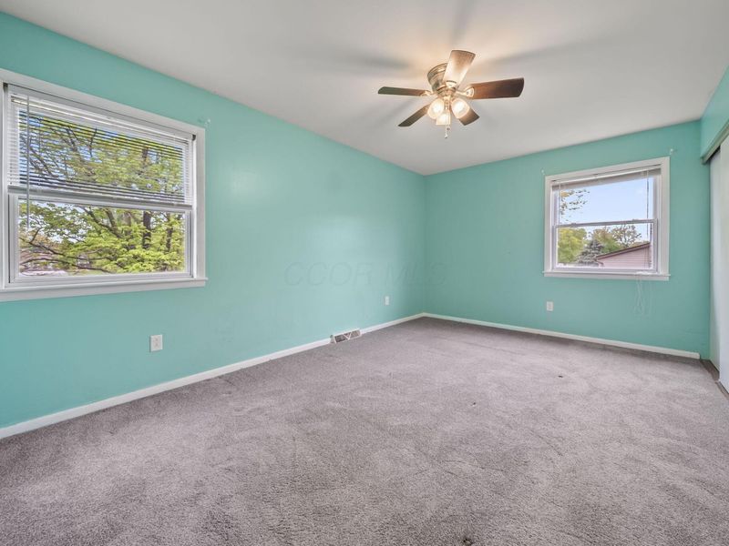 855 Loire Valley Circle, Marion, OH 43302 Photo 28