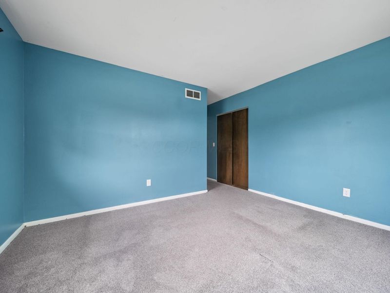 855 Loire Valley Circle, Marion, OH 43302 Photo 33