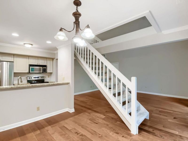 1585 Arlington Avenue , Unit 1585B, Columbus, OH 43212 Photo 4