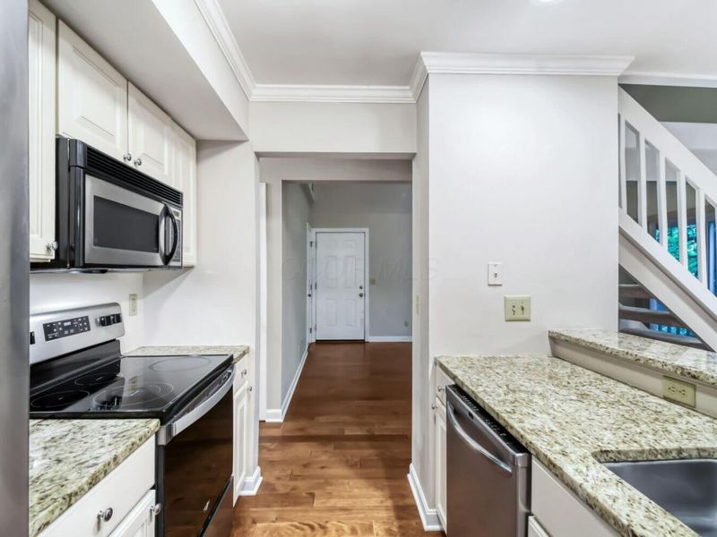 1585 Arlington Avenue , Unit 1585B, Columbus, OH 43212 Photo 8