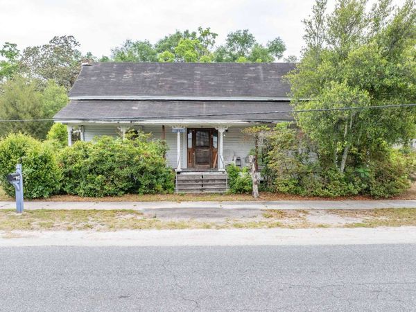1086 HAMILTON AVE, Jennings, FL 32053