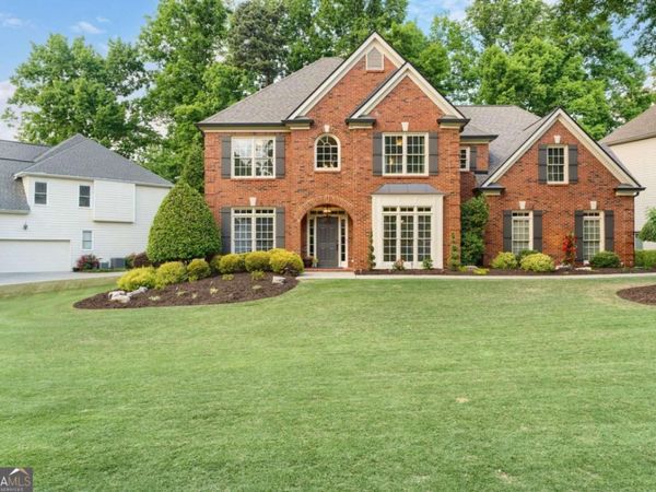 3890 Bridle Ridge Drive, Suwanee, GA 30024