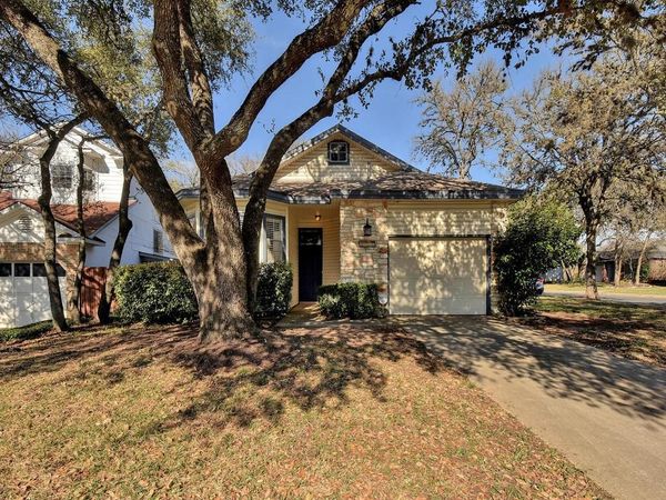 3019 Rochelle DR , Austin, TX 78748