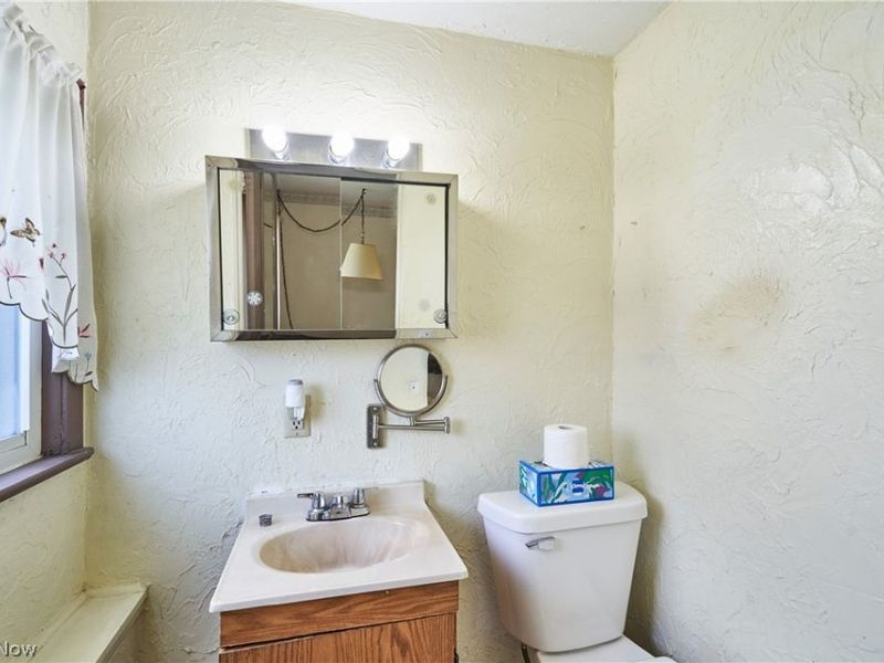 7322 Markal Drive, Middleburg Heights, OH 44130 Photo 21