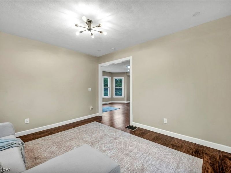 724 W 33rd Street, Ashtabula, OH 44004 Photo 10