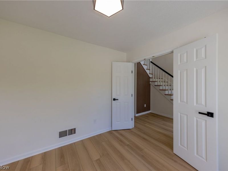 333 Danbury Lane , Richmond Heights, OH 44143 Photo 7