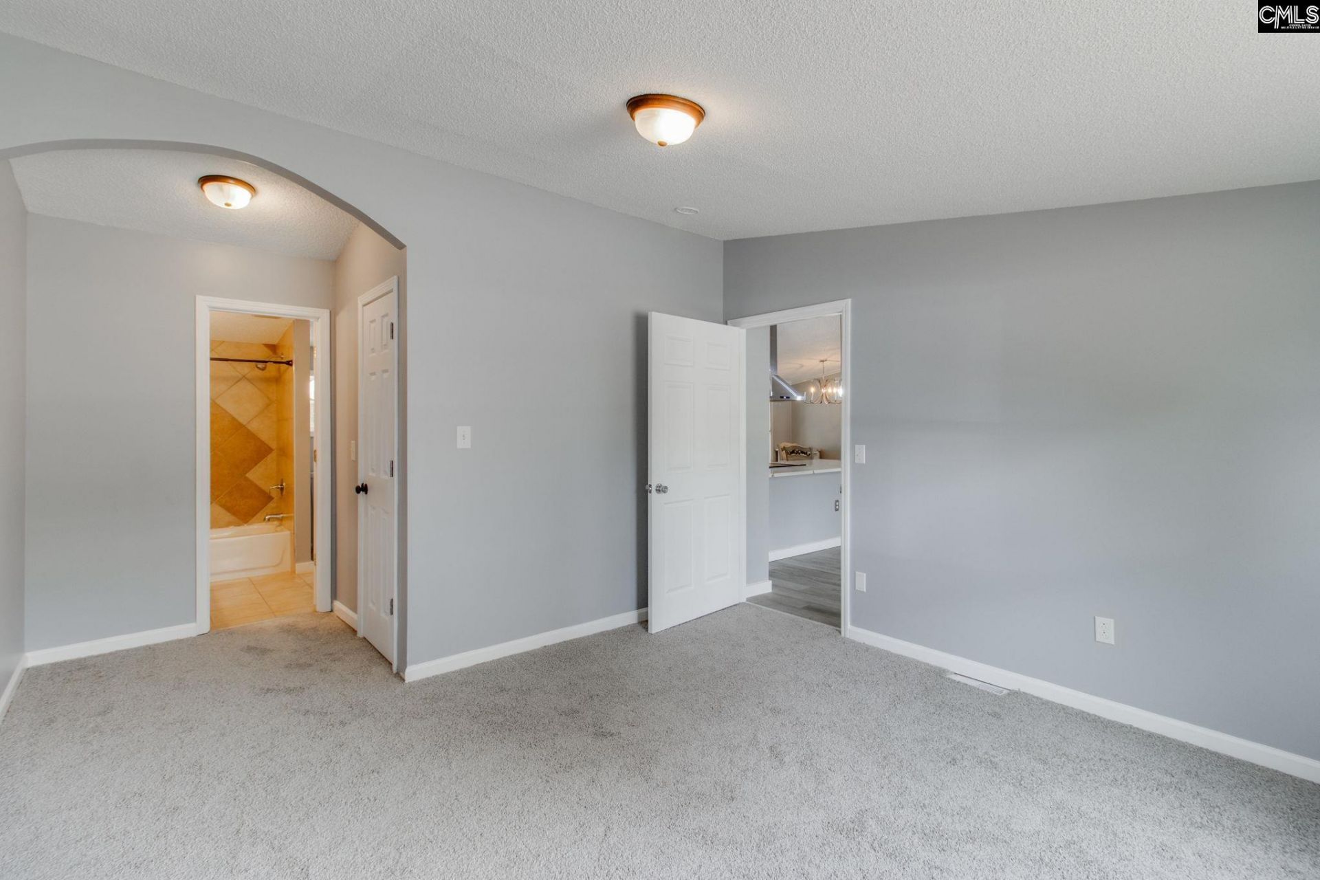 720 Woodtrail Drive  Photo 15