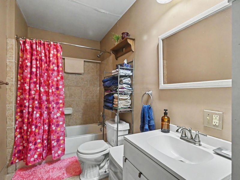 395 Park Street , Marion, OH 43302 Photo 17