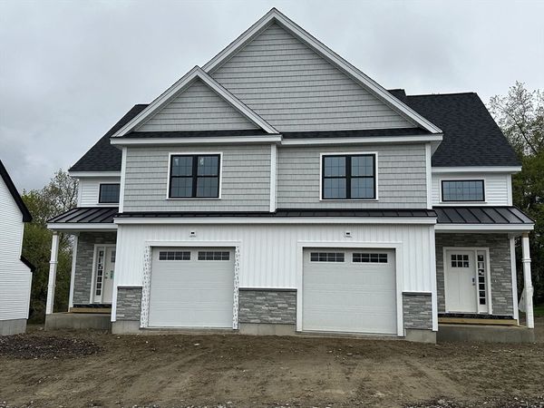 11 Leo's Way, Unit 11, Sterling, MA 01564