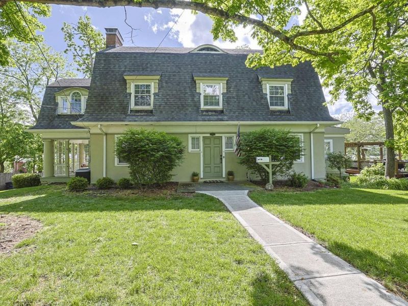 2873 Linwood Avenue, Cincinnati, OH 45208 Photo 1