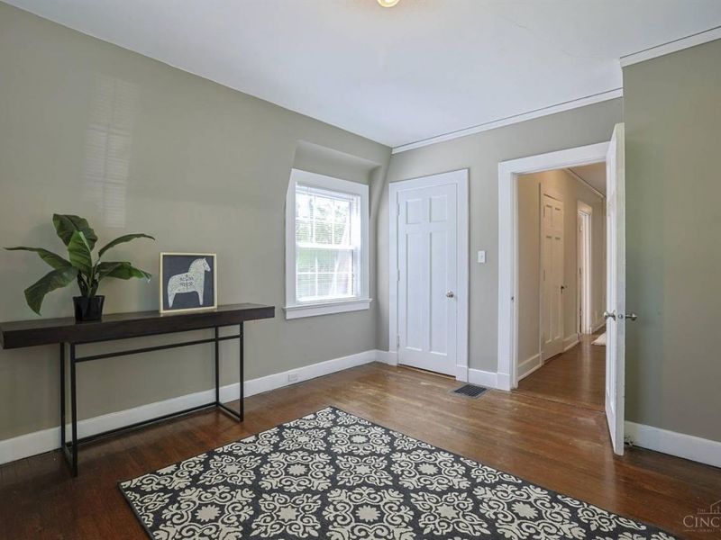 2873 Linwood Avenue, Cincinnati, OH 45208 Photo 15