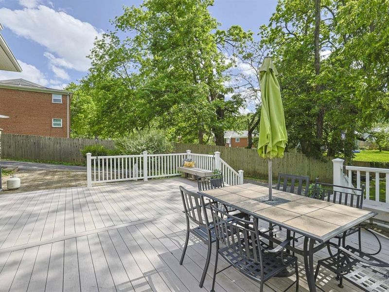 2873 Linwood Avenue, Cincinnati, OH 45208 Photo 19