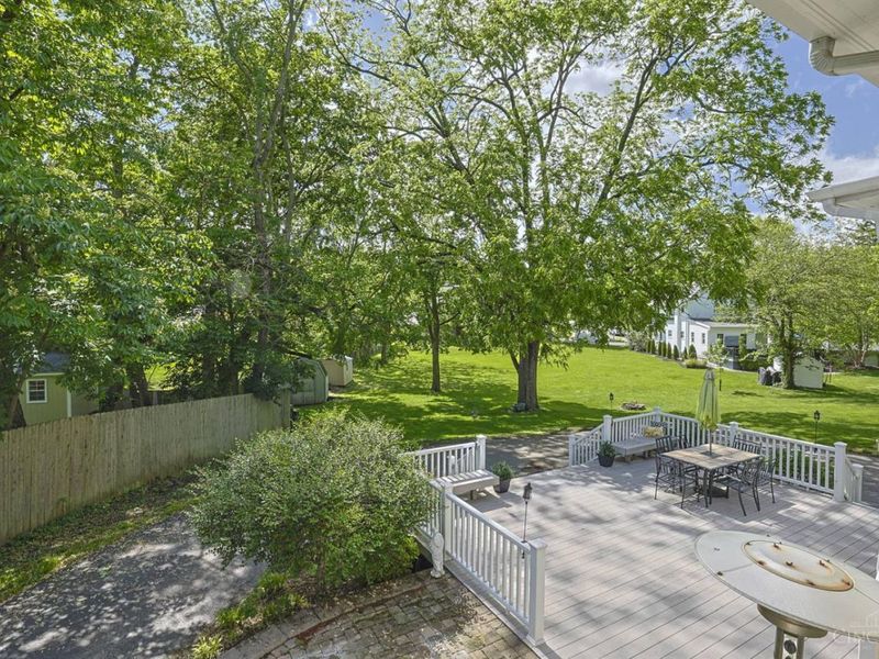 2873 Linwood Avenue, Cincinnati, OH 45208 Photo 22