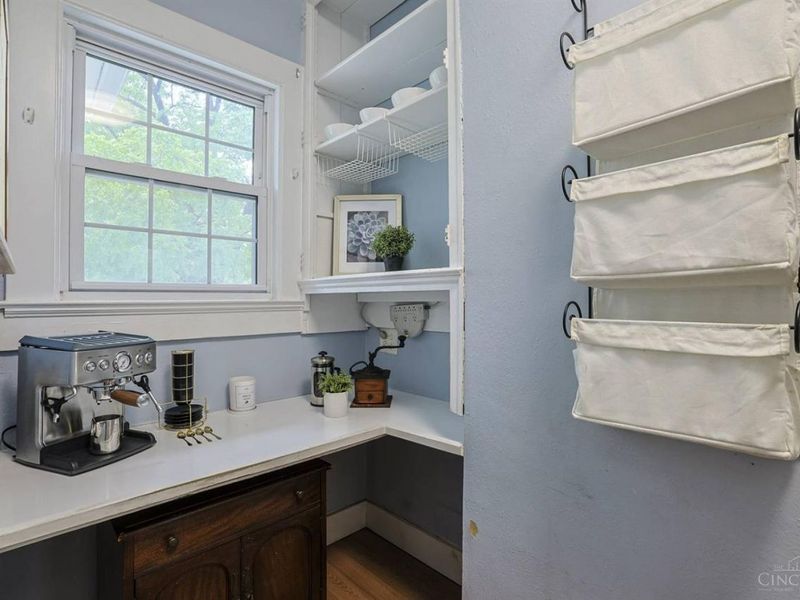 2873 Linwood Avenue, Cincinnati, OH 45208 Photo 9
