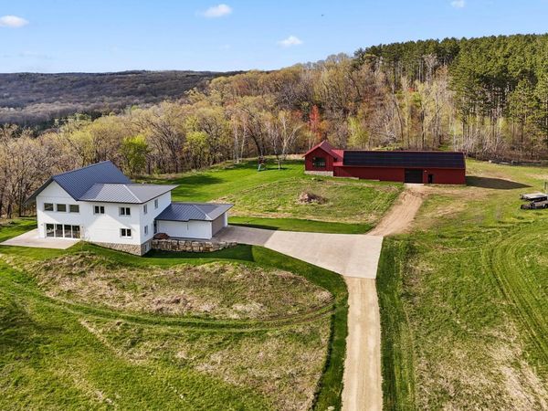 434 210th Avenue, Somerset, WI 54025