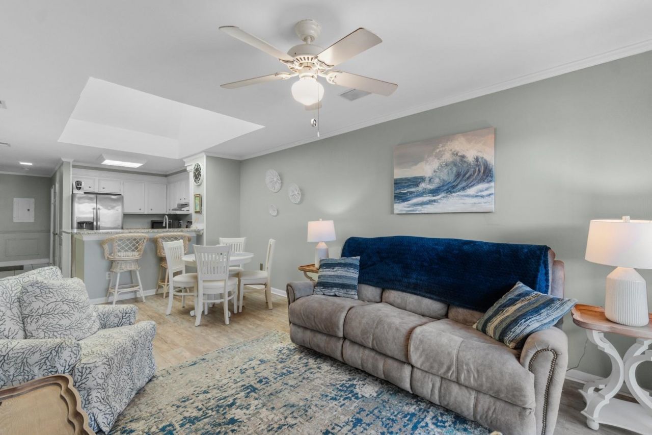 207 N Ocean Blvd. Photo 11