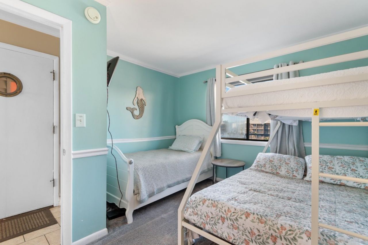 207 N Ocean Blvd. Photo 21