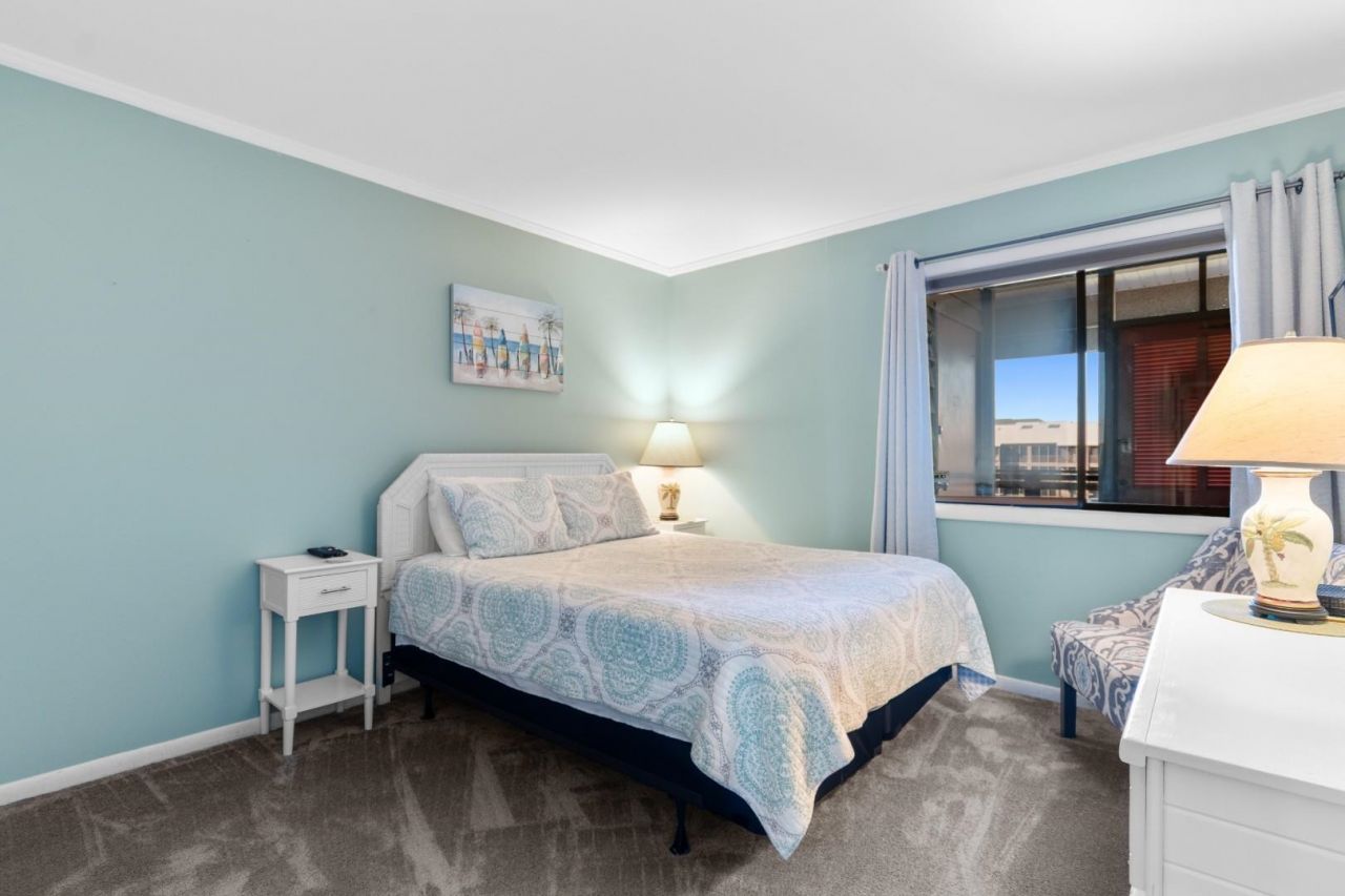 207 N Ocean Blvd. Photo 23