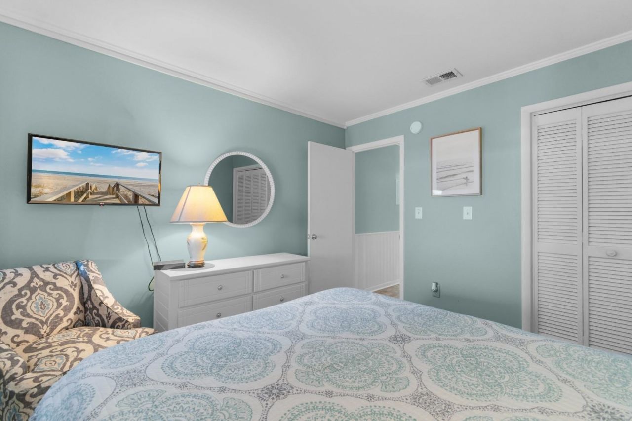 207 N Ocean Blvd. Photo 24