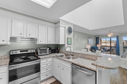 207 N Ocean Blvd. photo 4