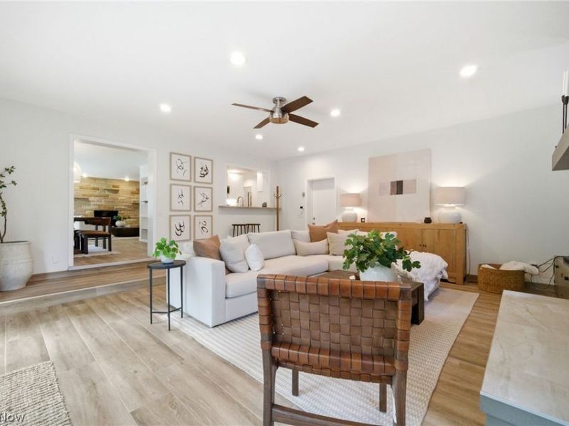 6842 Metro Park Drive, Mayfield Village, OH 44143 Photo 14