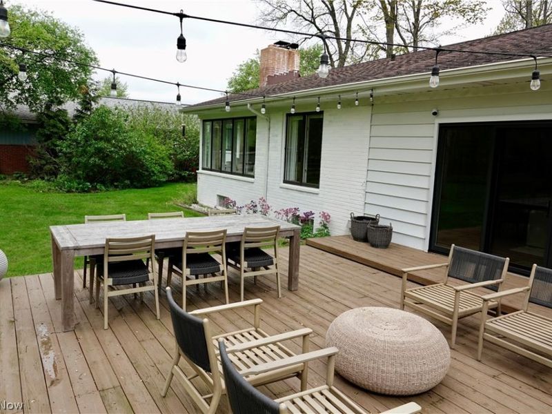 6842 Metro Park Drive, Mayfield Village, OH 44143 Photo 16