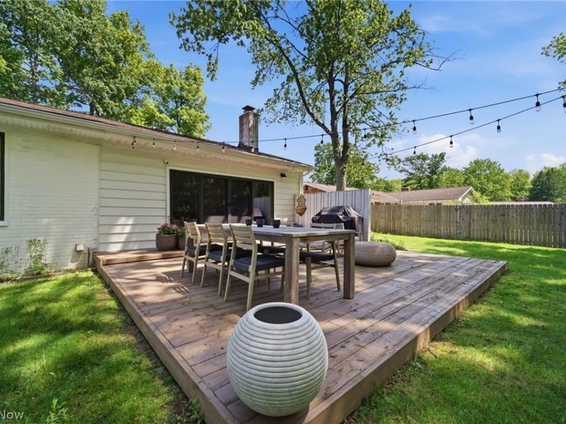 6842 Metro Park Drive, Mayfield Village, OH 44143 Photo 8