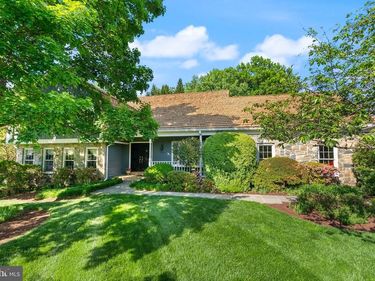 6354 CHOWNING PLACE, MCLEAN, VA 22101