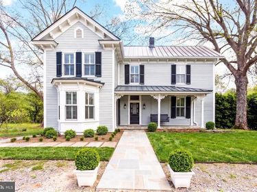 558 GAY STREET, WASHINGTON, VA 22747