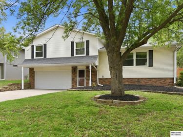 1515 N 107th Avenue, Omaha, NE 68114
