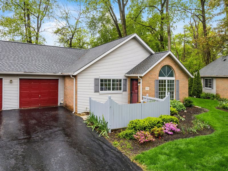 195 Timbers Drive , Columbus, OH 43230 Photo 13