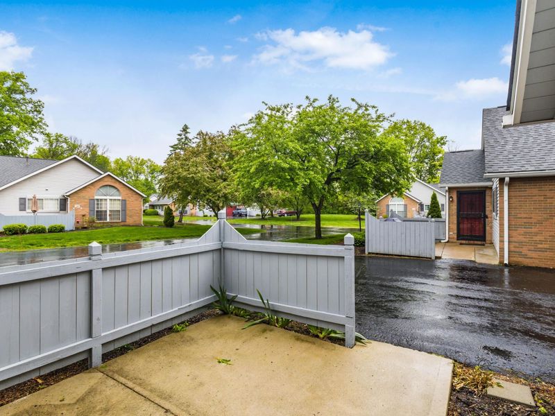 195 Timbers Drive , Columbus, OH 43230 Photo 20