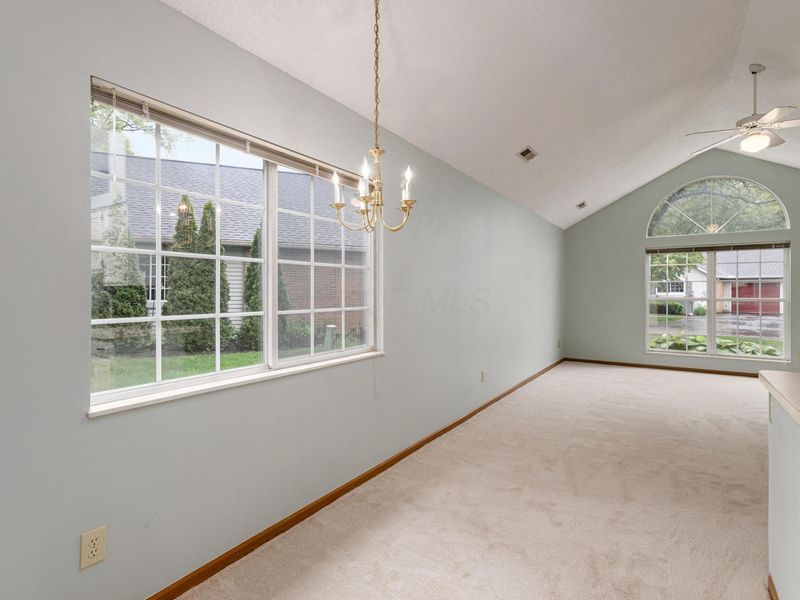 195 Timbers Drive , Columbus, OH 43230 Photo 25