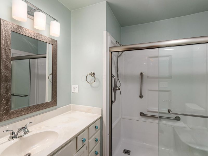 195 Timbers Drive , Columbus, OH 43230 Photo 34