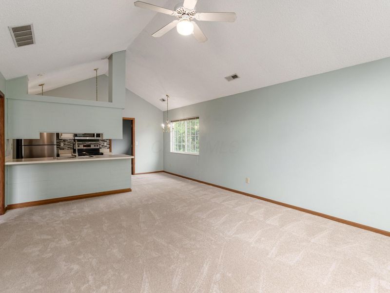 195 Timbers Drive , Columbus, OH 43230 Photo 44