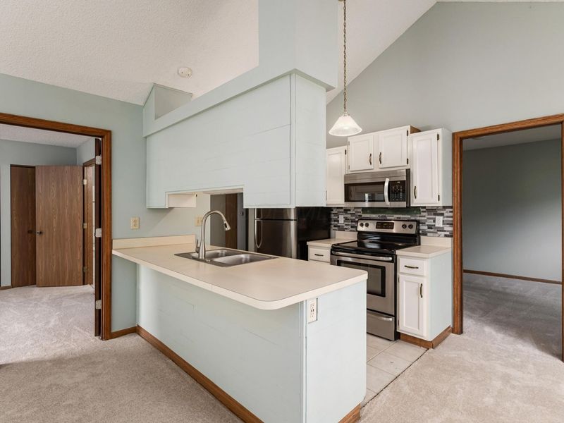 195 Timbers Drive , Columbus, OH 43230 Photo 45