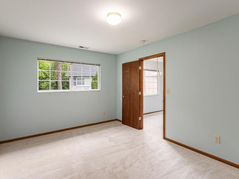 195 Timbers Drive , Columbus, OH 43230 Photo 46