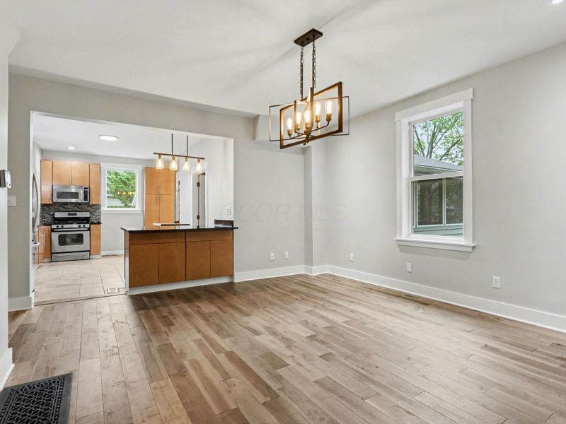 465 Forest Street , Columbus, OH 43206 Photo 9