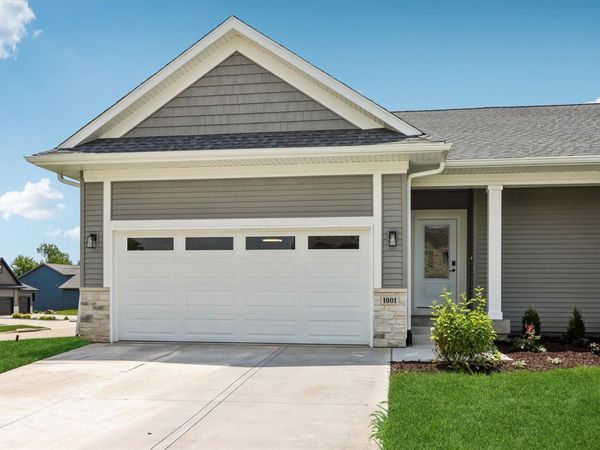 1001 Highland Trail, Solon, IA 52333