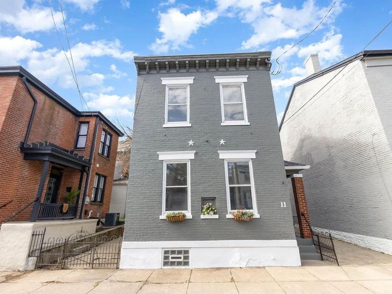 11 E 9th Street, Newport, KY 41071 Photo 2