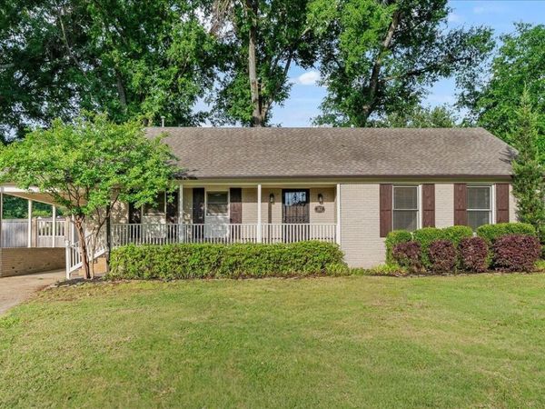 313 FERNWAY CV, Memphis, TN 38117