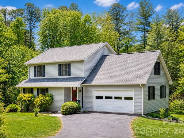 3 Crooked Creek Drive, Asheville, NC 28804