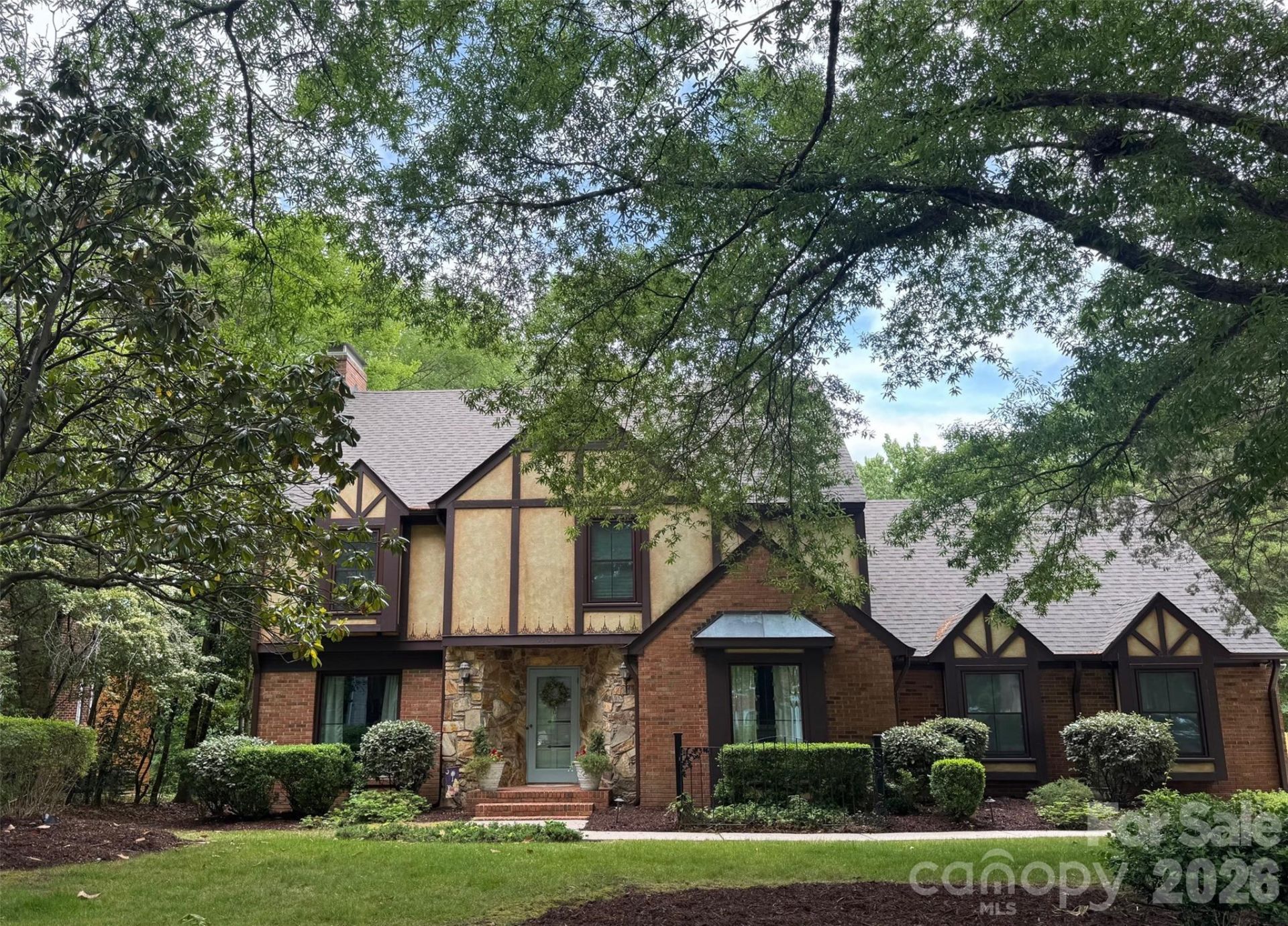 5101 Lindstrom Drive, Charlotte, NC 28226 Main Photo