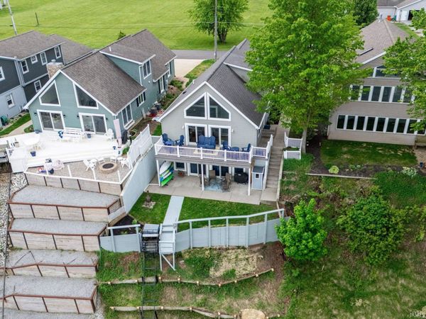 5823 E Sheridan Road, Monticello, IN 47960