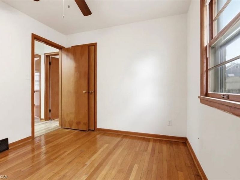 4422 E 141st Street , Cleveland, OH 44128 Photo 20