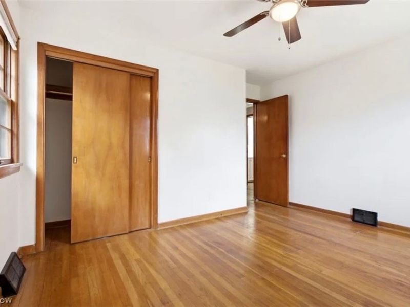 4422 E 141st Street , Cleveland, OH 44128 Photo 21