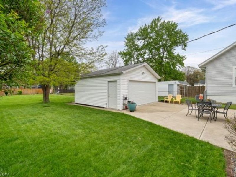4052 W 223rd Street , Fairview Park, OH 44126 Photo 25