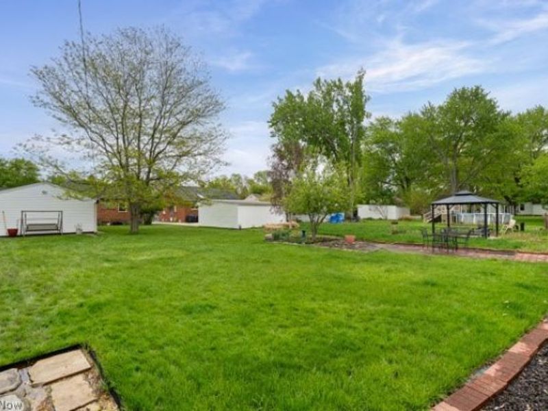 4052 W 223rd Street , Fairview Park, OH 44126 Photo 26