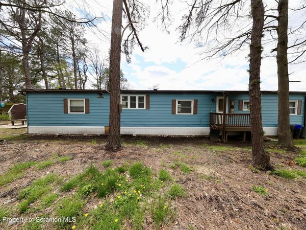 717 7th Street, Moosic, PA 18507